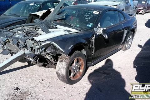 Photo of 2004 Ford Mustang