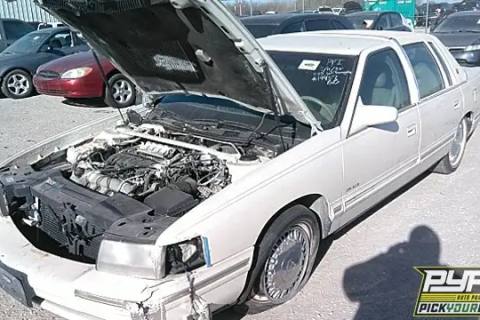 Photo of 1999 Cadillac Deville