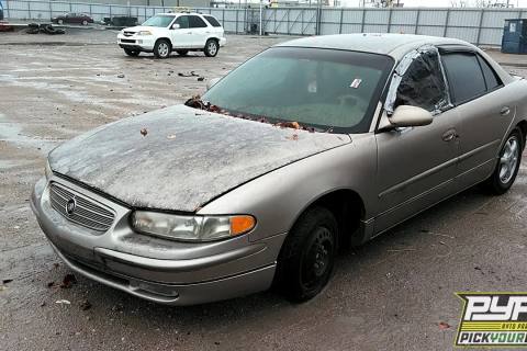 Photo of 2002 Buick Regal