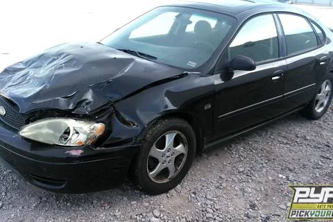Photo of 2004 Ford Taurus