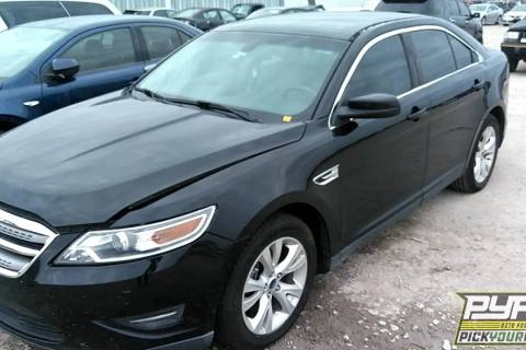 Photo of 2012 Ford Taurus