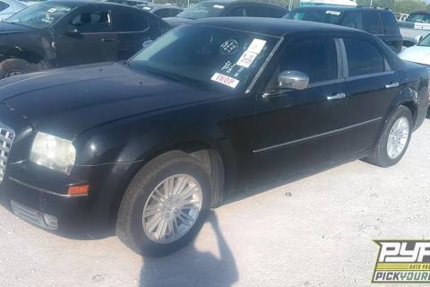 Photo of 2010 Chrysler 300