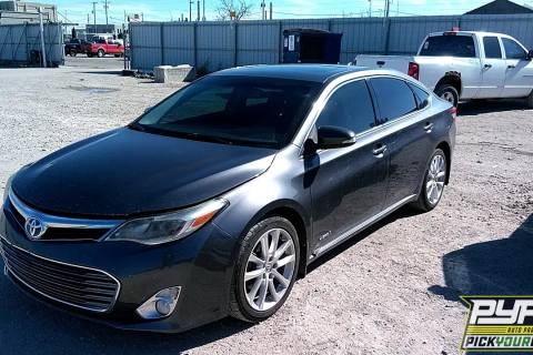 Photo of 2013 Toyota Avalon