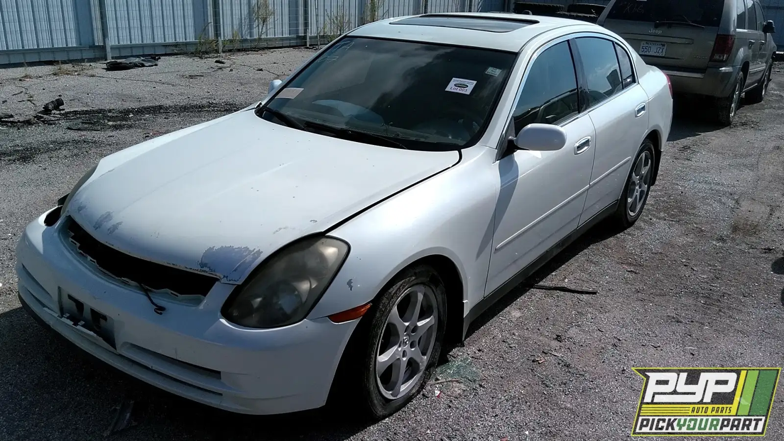 Photo of 2004 Infiniti G35