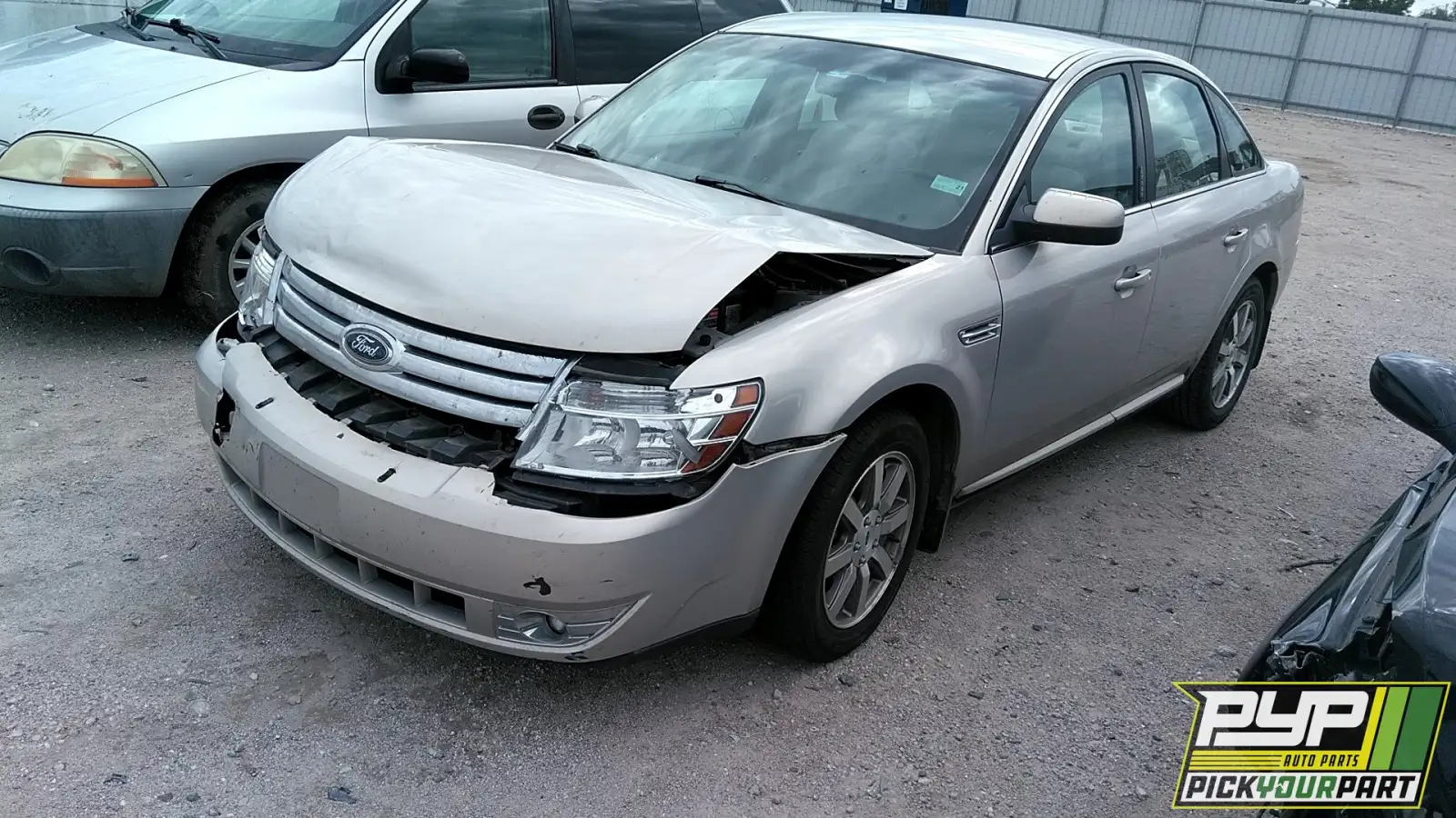 Photo of 2009 Ford Taurus