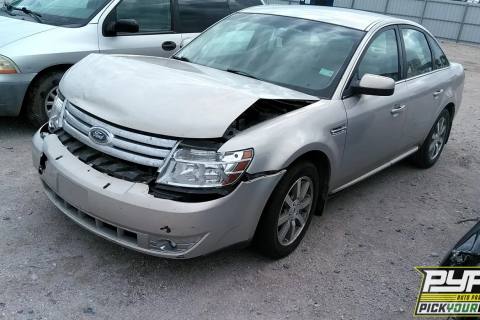 Photo of 2009 Ford Taurus