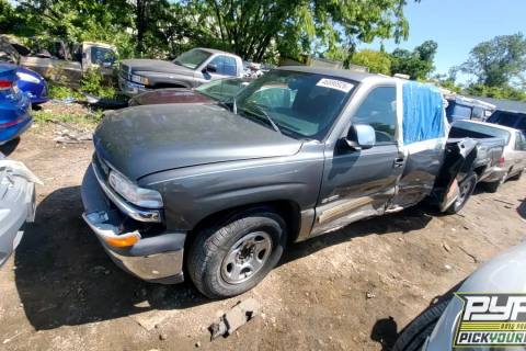 Photo of 2001 Chevrolet Silverado 1500