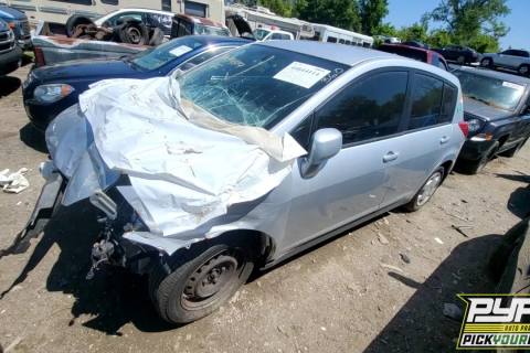 Photo of 2009 Nissan Versa
