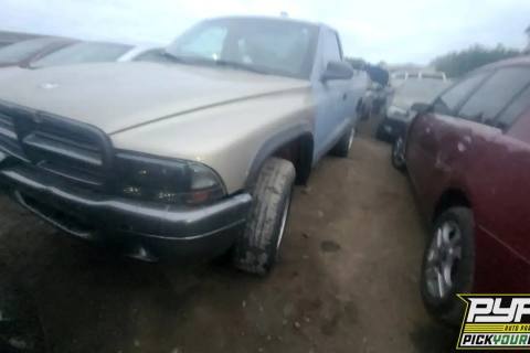 Photo of 2002 Dodge Dakota