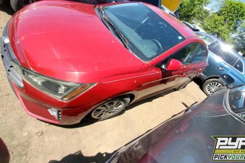 Photo of 2019 Hyundai Elantra