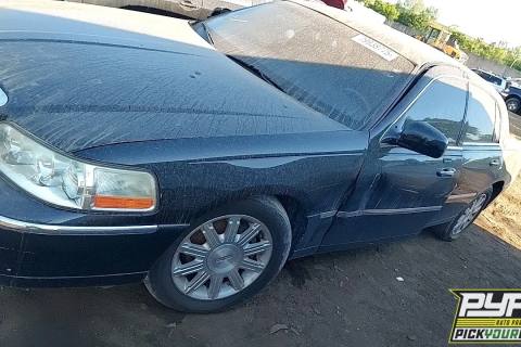 Photo of 2011 Lincoln Town Car
