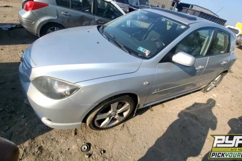 Photo of 2005 Mazda 3