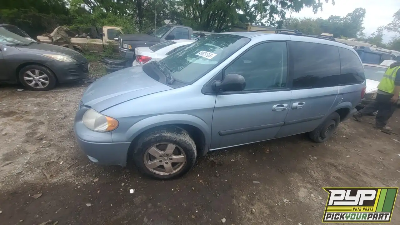 Photo of 2005 Dodge Caravan