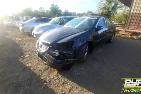 Photo of 2005 Acura Rl