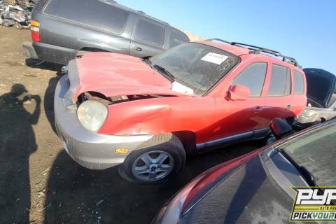Photo of 2004 Hyundai Santa Fe