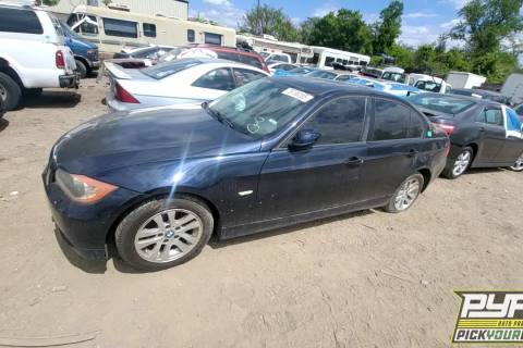 Photo of 2006 Bmw 325Xi