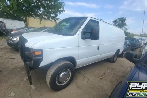 Photo of 2008 Ford E-150