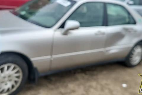 Photo of 1998 Acura Rl