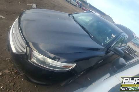 Photo of 2013 Ford Taurus