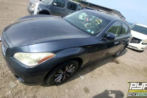 Photo of 2011 Infiniti M37