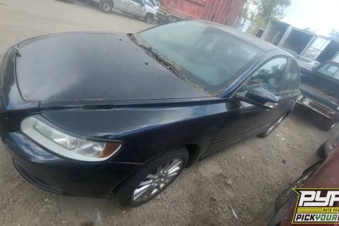 Photo of 2010 Volvo S40