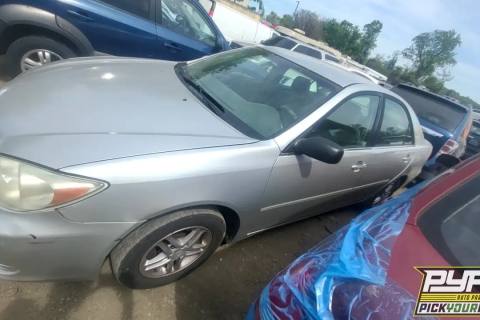 Photo of 2003 Toyota Camry