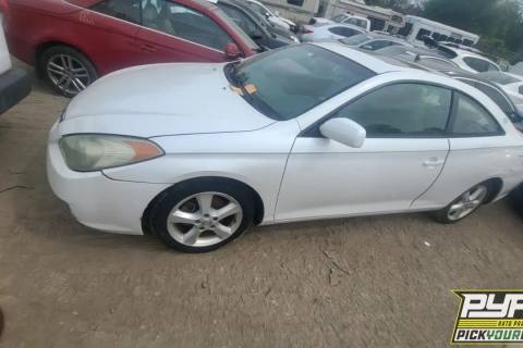 Photo of 2004 Toyota Solara