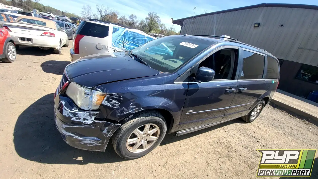 Photo of 2008 Chrysler Town & Country