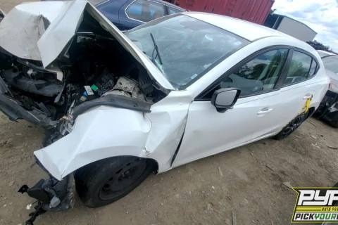 Photo of 2015 Mazda 3