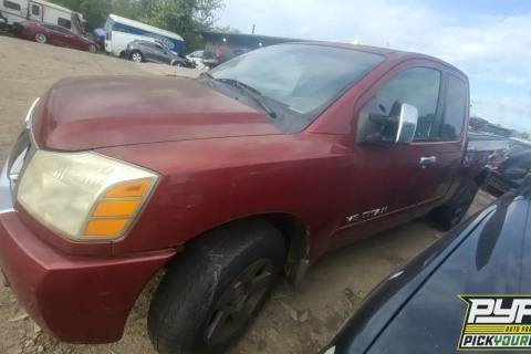 Photo of 2005 Nissan Titan