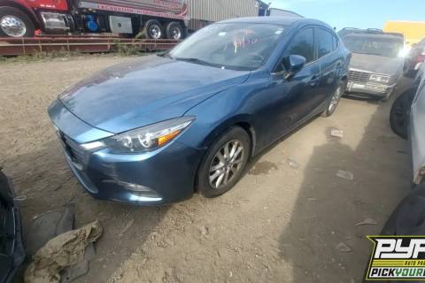 Photo of 2018 Mazda 3