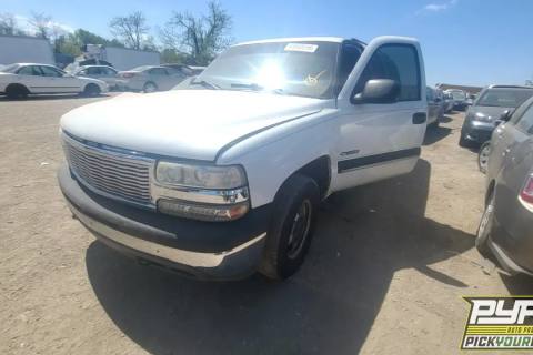 Photo of 2000 Chevrolet Suburban 1500