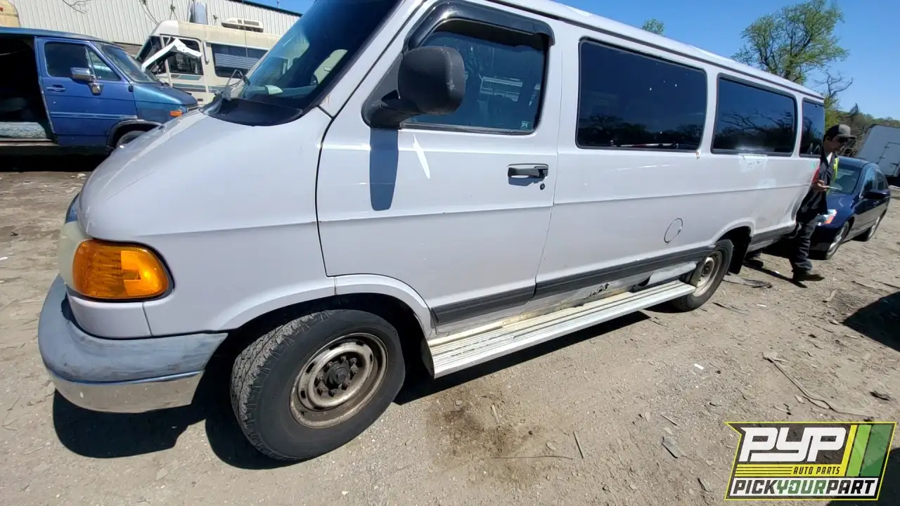 Photo of 2001 Dodge Ram 3500 Van