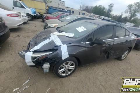 Photo of 2016 Chevrolet Cruze