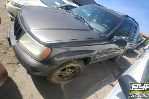 Photo of 2000 Jeep Grand Cherokee