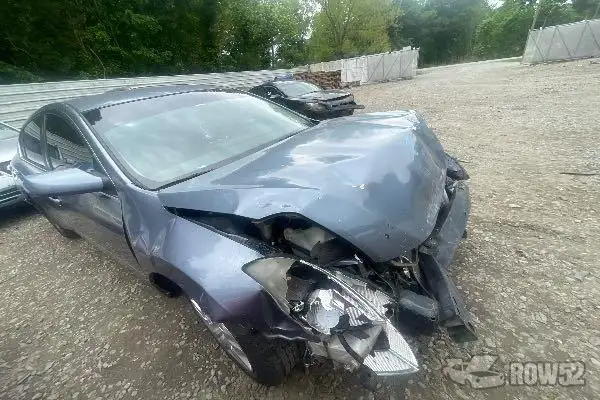 Photo of 2011 Nissan Altima