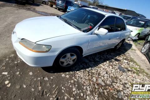 Photo of 2000 Honda Accord