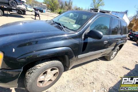 Photo of 2005 Chevrolet Trailblazer