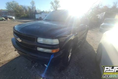 Photo of 2005 Chevrolet Tahoe