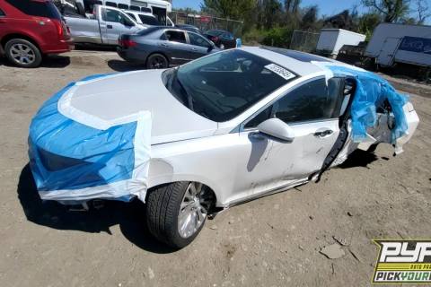 Photo of 2013 Lincoln Mkz