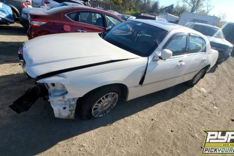 Photo of 2007 Lincoln Town Car