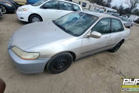 Photo of 2000 Honda Accord