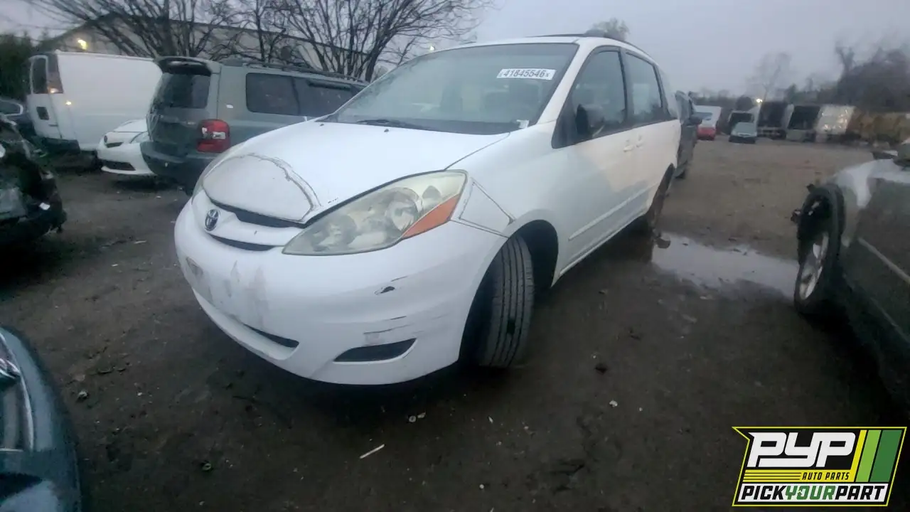 Photo of 2006 Toyota Sienna