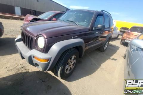 Photo of 2004 Jeep Liberty