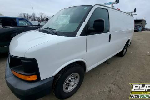 Photo of 2016 Chevrolet Express 2500