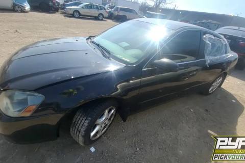 Photo of 2005 Nissan Altima
