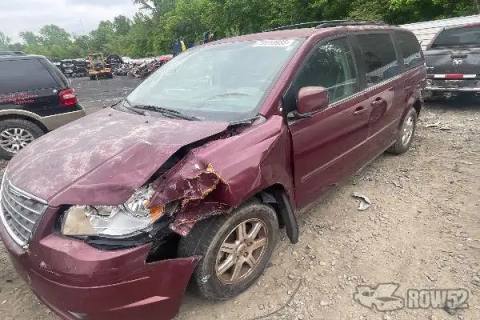 Photo of 2008 Chrysler Town & Country
