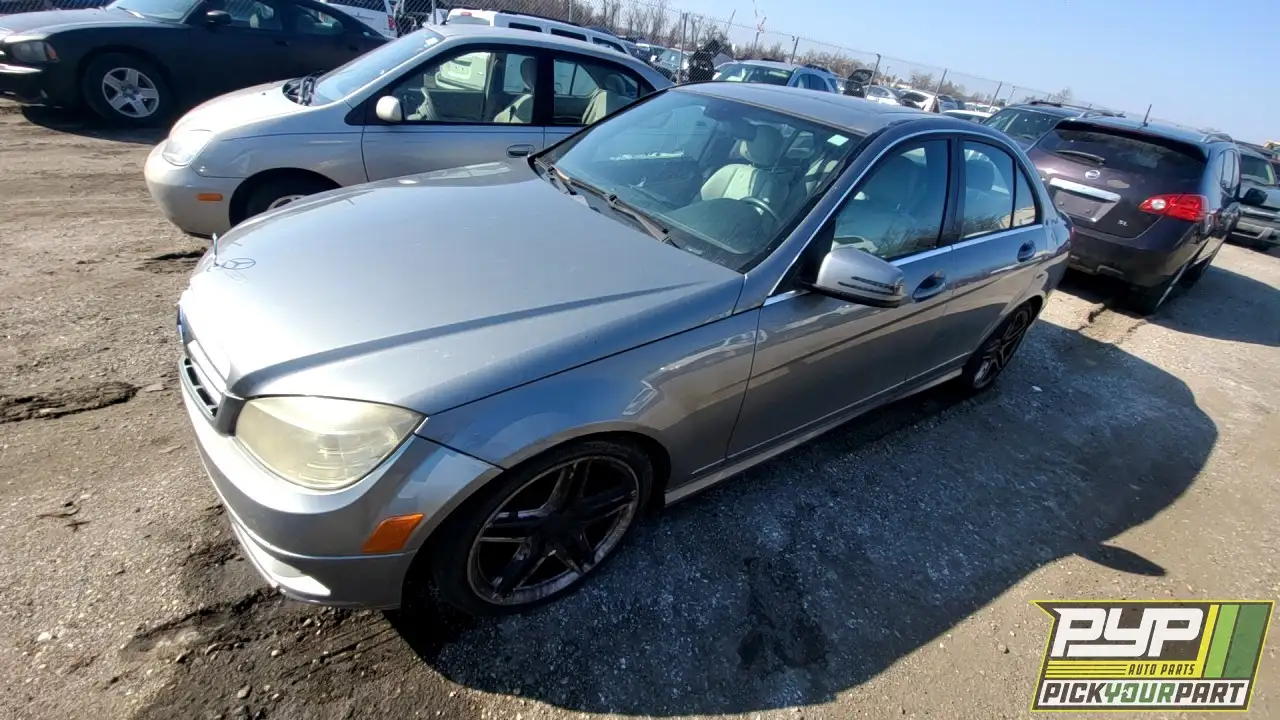 Photo of 2010 Mercedes-Benz C300