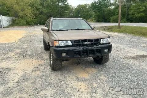 Photo of 2002 Isuzu Rodeo