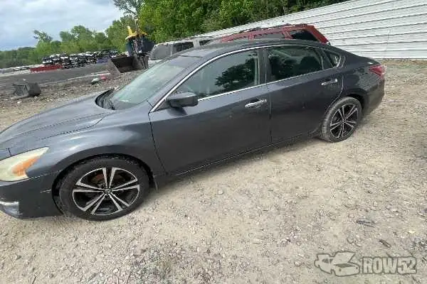 Photo of 2013 Nissan Altima